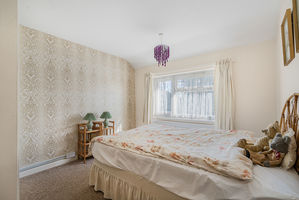 Bedroom- click for photo gallery